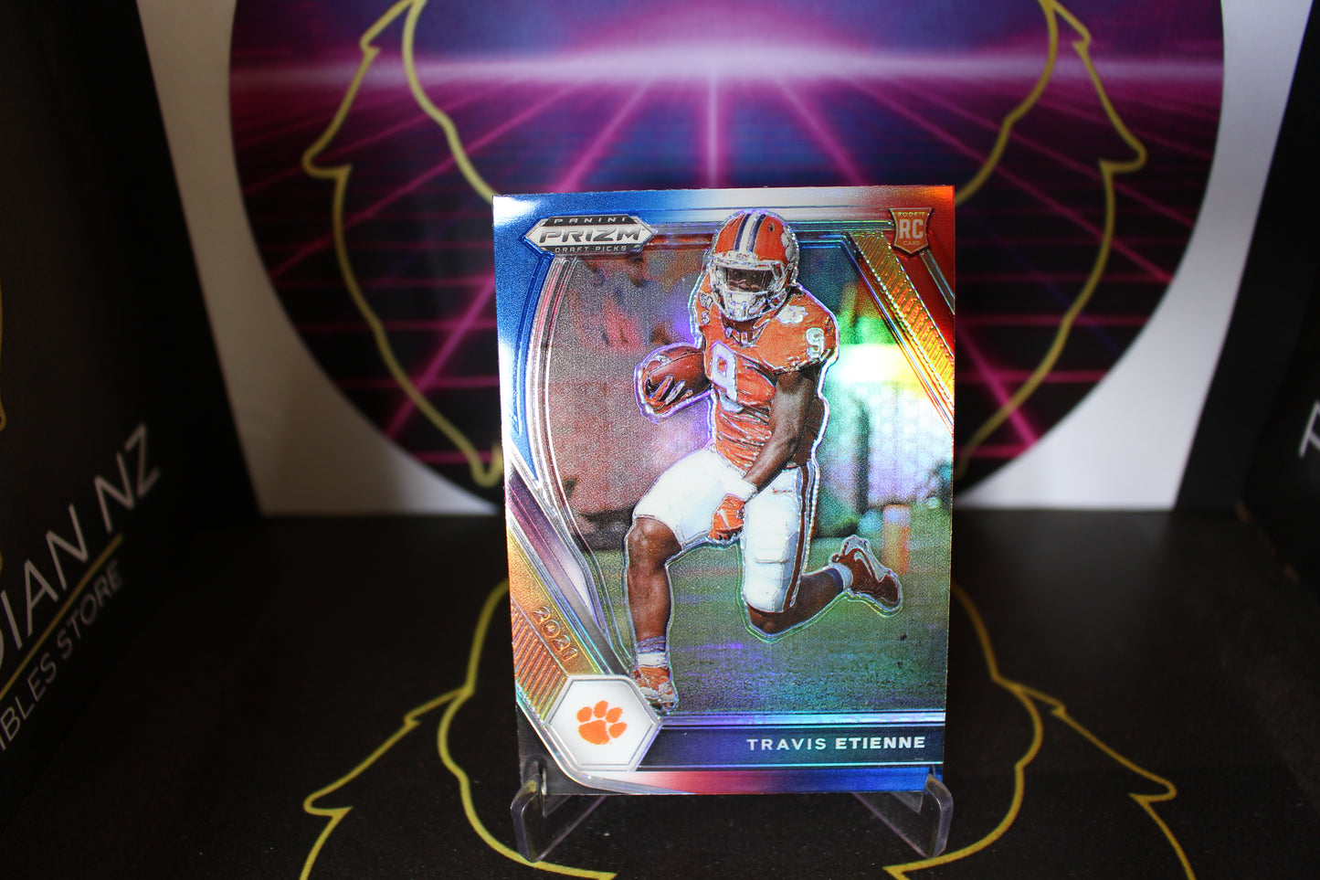 NFL - Travis Etienne