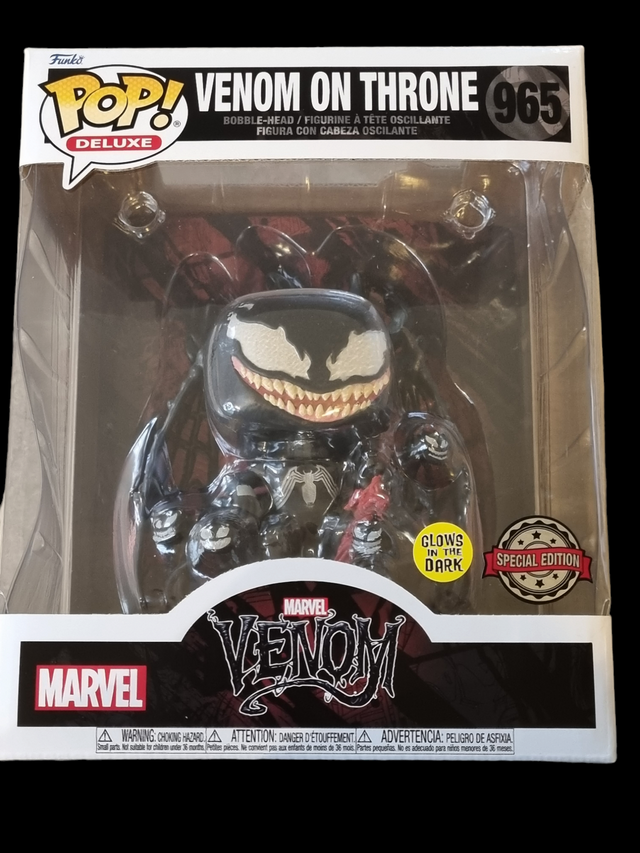 Marvel - Venom on Throne 965