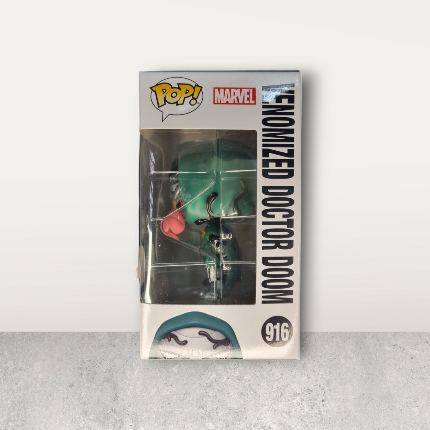 Marvel -Venomized Doctor Doom (Chase) 916