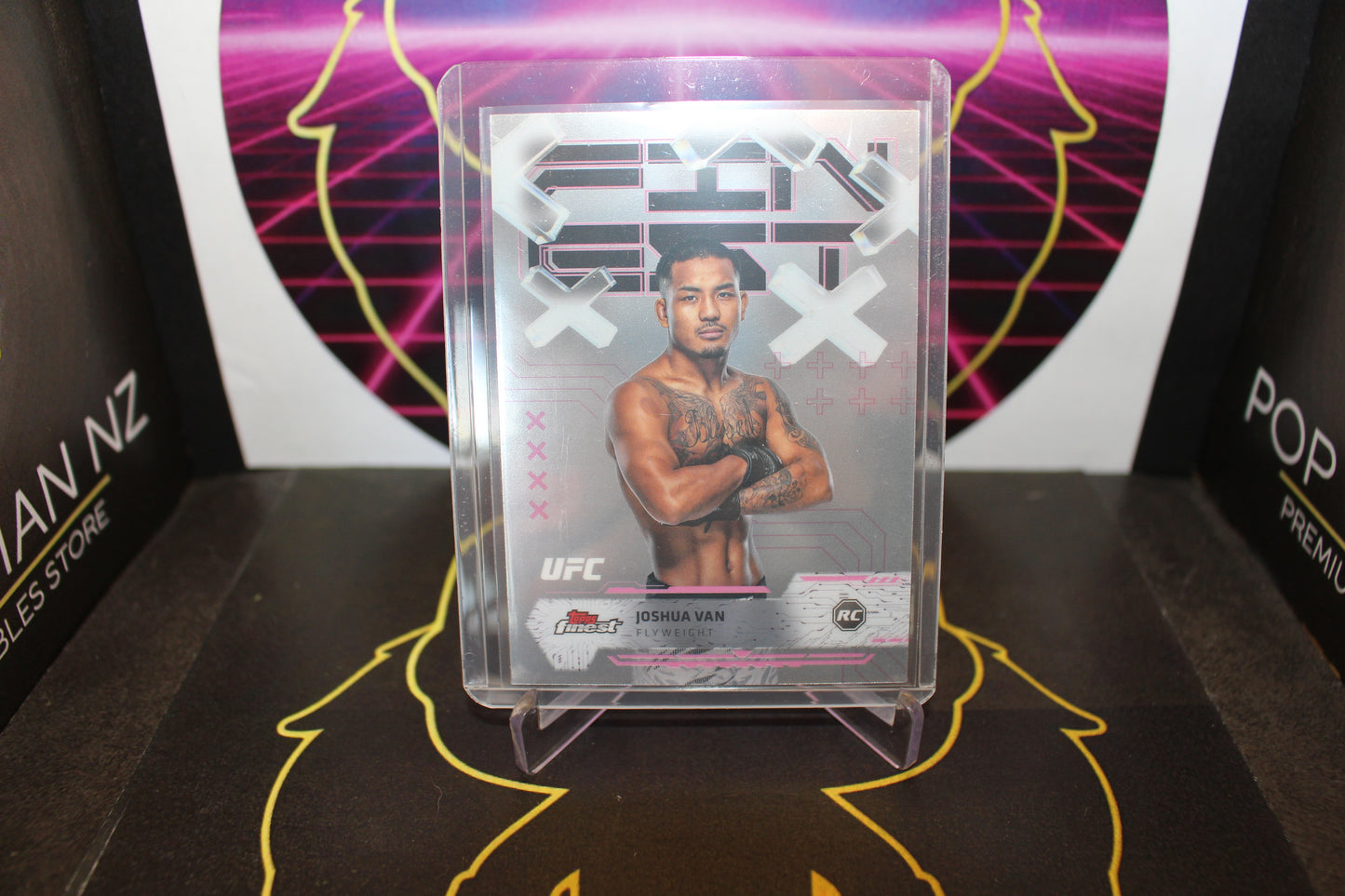 UFC - Joshua Van