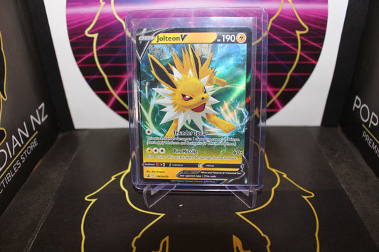 TCG - Jolteon V